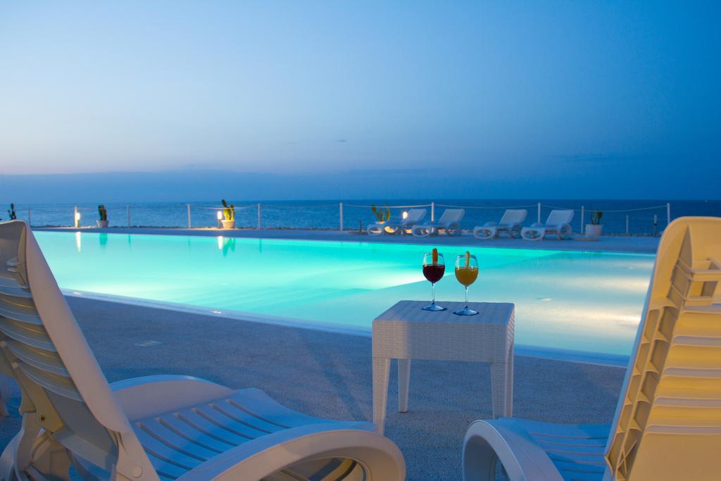 Hotel La Sorgente Savelletri Екстериор снимка