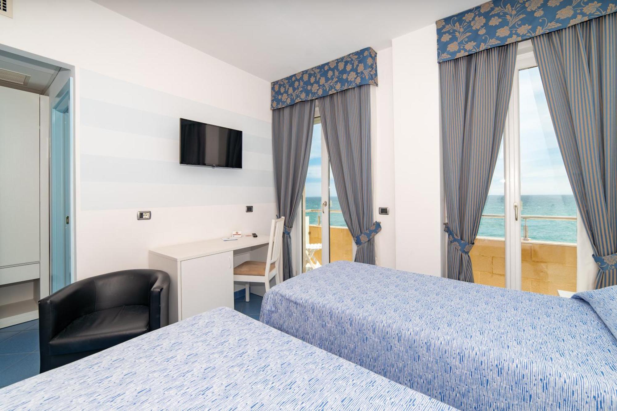 Hotel La Sorgente Savelletri Екстериор снимка